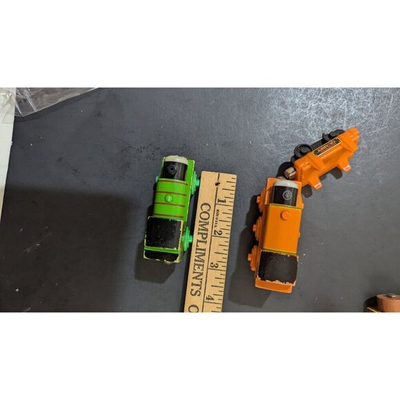 Thomas & Friends Wooden Railway Engines Bundle Percy Dennis Billy magnetic 5 - Picture 10 of 10